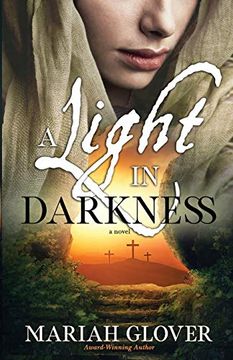 portada A Light in Darkness (en Inglés)