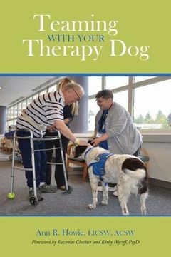 portada Teaming With Your Therapy Dog (en Inglés)