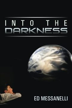 portada Into the Darkness (en Inglés)