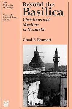 portada Beyond the Basilica: Christians and Muslims in Nazareth (en Inglés)