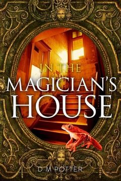 portada In the Magician's House (en Inglés)