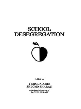 portada School Desegregation: Cross-Cultural Perspectives (en Inglés)