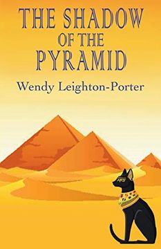 portada The Shadow of the Pyramid (Shadows From the Past) [Idioma Inglés] (in English)