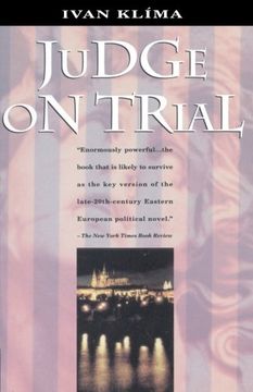 portada Judge on Trial (in English)