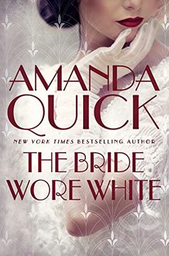 portada The Bride Wore White (Burning Cove, California, 7) (in English)