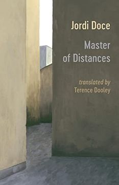 portada Master of Distances (en Inglés)