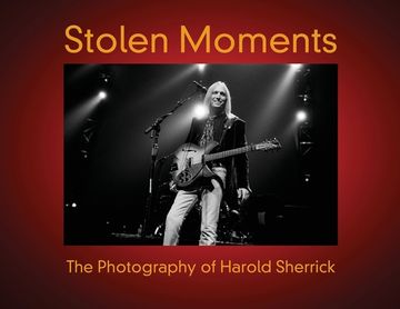 portada Stolen Moments: The Photography of Harold Sherrick (en Inglés)