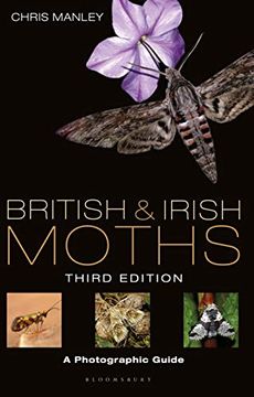 portada British and Irish Moths: Third Edition: A Photographic Guide (en Inglés)