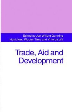 portada trade, aid and development: essays in honor of hans linnemann (en Inglés)