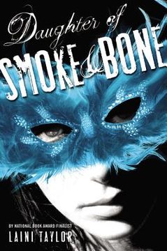 portada daughter of smoke and bone (en Inglés)