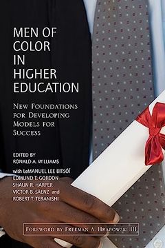 portada Men of Color in Higher Education: New Foundations for Developing Models for Success (in English)