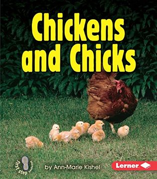 portada Chickens and Chicks (First Step Nonfiction: Animal Families) (in English)