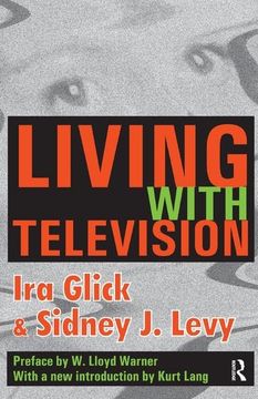 portada Living with Television (en Inglés)