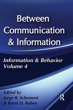 portada Between Communication and Information (en Inglés)