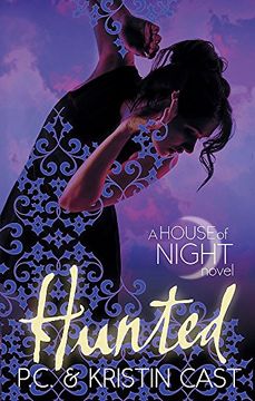 portada Hunted: Number 5 in Series (House of Night) [Paperback] [Jan 01, 2001] Kristin Cast p. C. Cast (en Inglés)