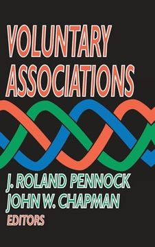 portada Voluntary Associations (en Inglés)