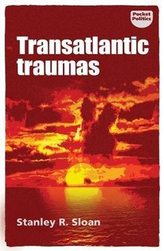 portada Transatlantic Traumas: Has Illiberalism Brought the West to the Brink of Collapse? (Pocket Politics) (in English)