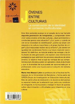 portada Jóvenes Entre Culturas: La Construcción de la Identidad en Contextos Multiculturales (in Spanish)
