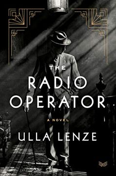 portada The Radio Operator: A Novel (en Inglés)