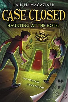 portada Case Closed #3: Haunting at the Hotel (in English)