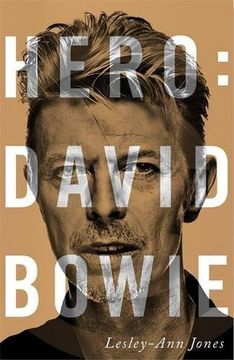 portada Hero: David Bowie (en Inglés)