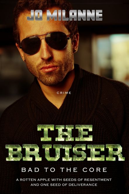 portada THE BRUISER (en Inglés)